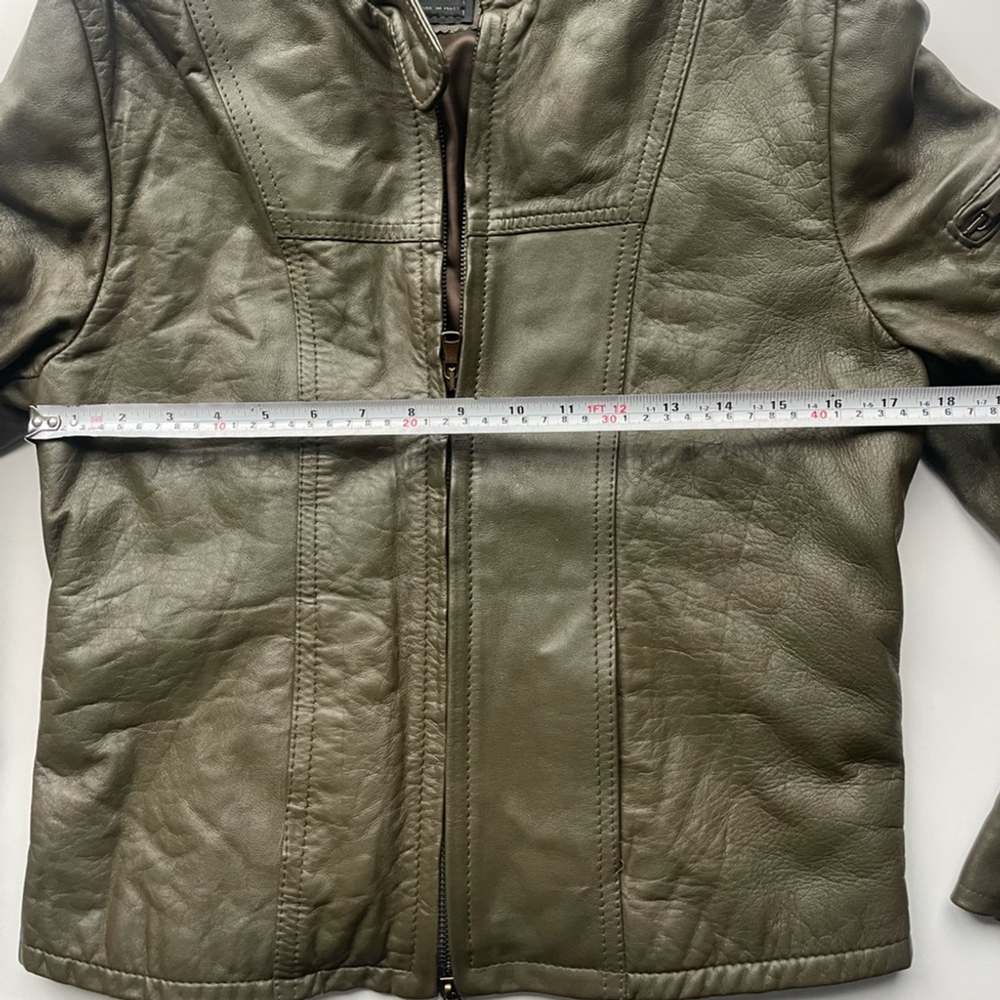 Rossodisera Italian Leather Moto Jacket – Size M
Green - Picture 6 of 10